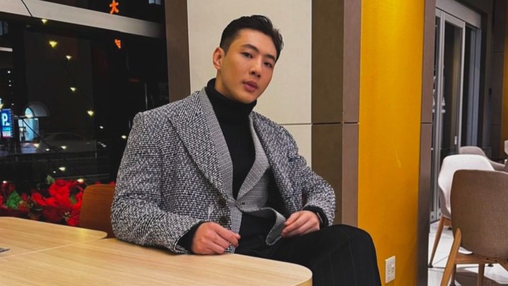 “Kim Ji Soo Takes Home ‘Outstanding Actor’ Award at Ima Wa Ima Asian International Film Festival”