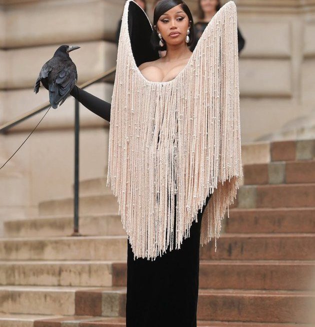 Paris Fashion Week 2025: The Looks That Ruled the Runway