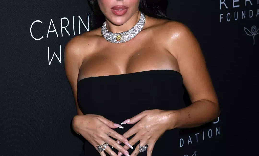 Georgina Rodriguez Dazzles in Black Gown at NYC Gala