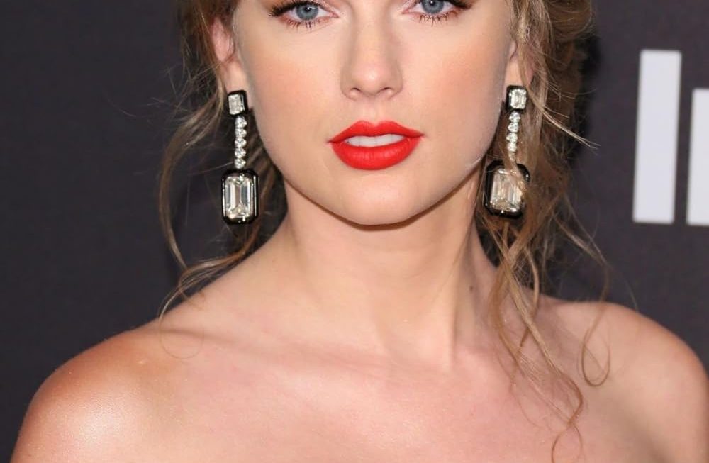 Taylor Swift’s end of an Era Docuseries Coming to Disney+ in December