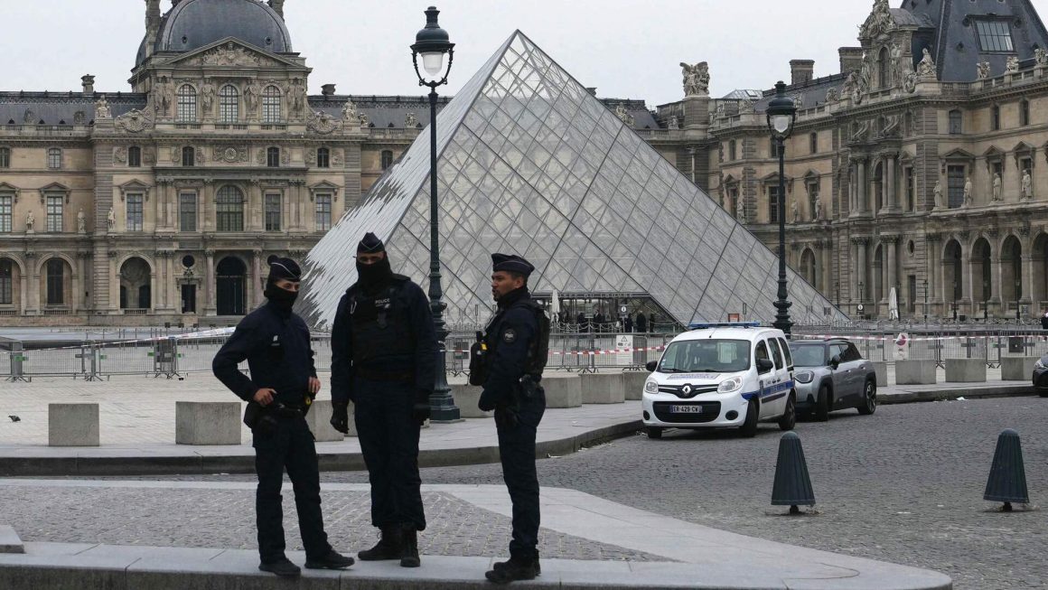 Louvre Temporarily Closed After Crown Jewels Robbery