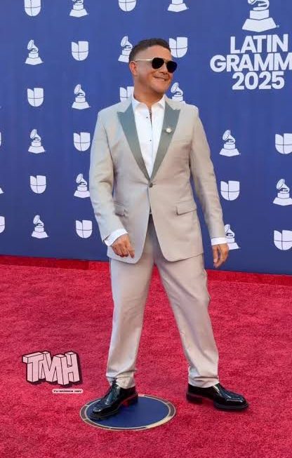 Alejandro Sanz Wins Record of the Year at 2025 Latin Grammys, Beats Bad Bunny