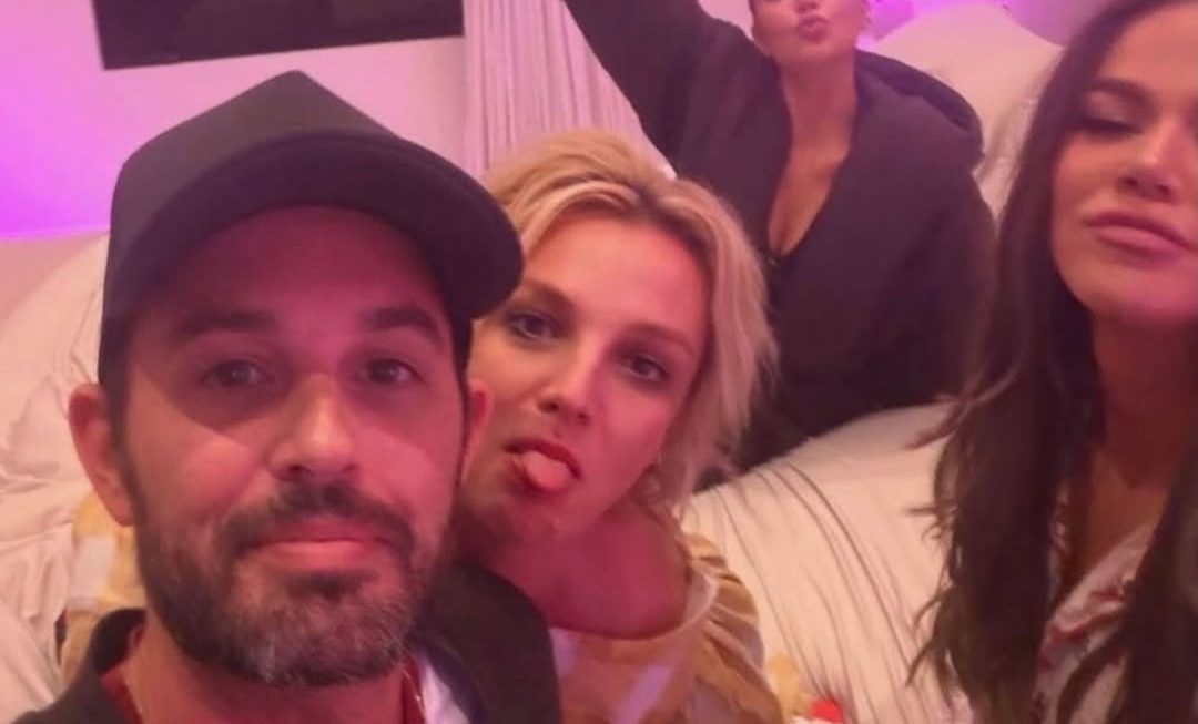Kardashian Britney Hangout: Kim Shares Photos After Spears’ Instagram Return